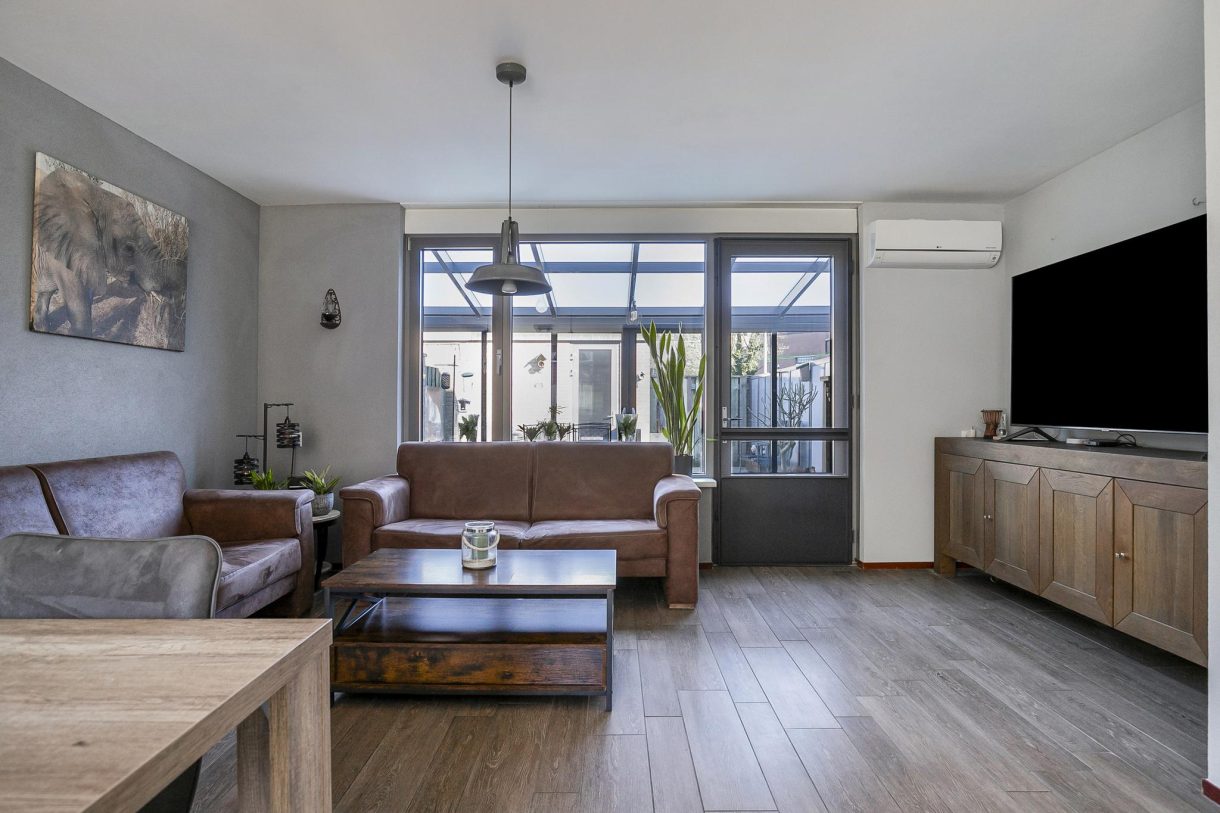 Te koop: Foto Woonhuis aan de Zevenaarlaan 27 in Eindhoven