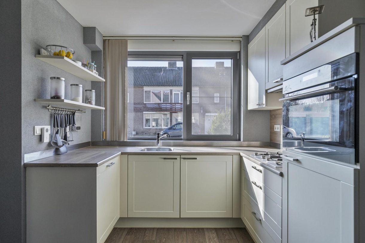 Te koop: Foto Woonhuis aan de Zevenaarlaan 27 in Eindhoven