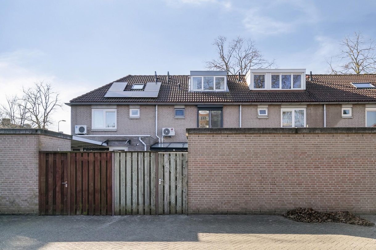 Te koop: Foto Woonhuis aan de Zevenaarlaan 27 in Eindhoven