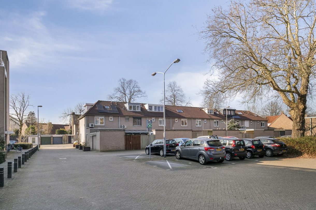 Te koop: Foto Woonhuis aan de Zevenaarlaan 27 in Eindhoven