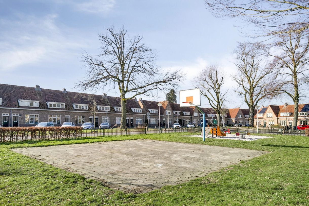 Te koop: Foto Woonhuis aan de Zevenaarlaan 27 in Eindhoven