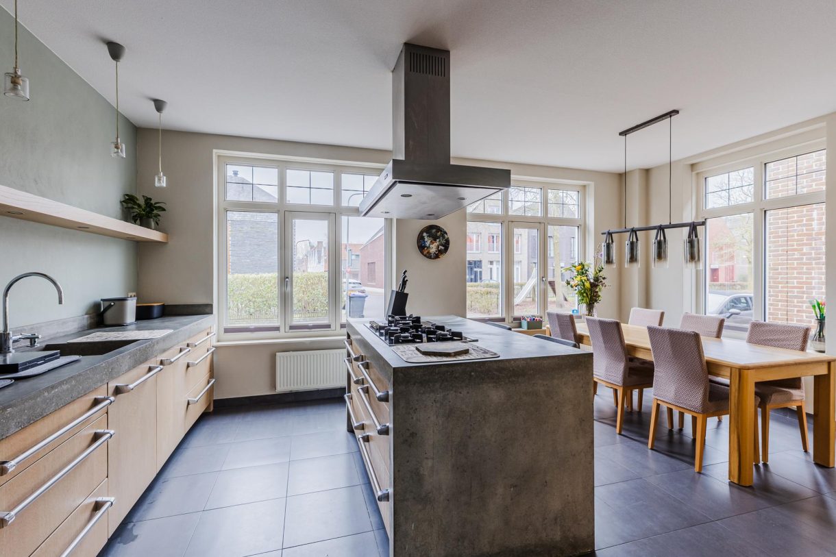 Te koop: Foto Woonhuis aan de Jan de Beijerhof 4 in Loenen aan de Vecht