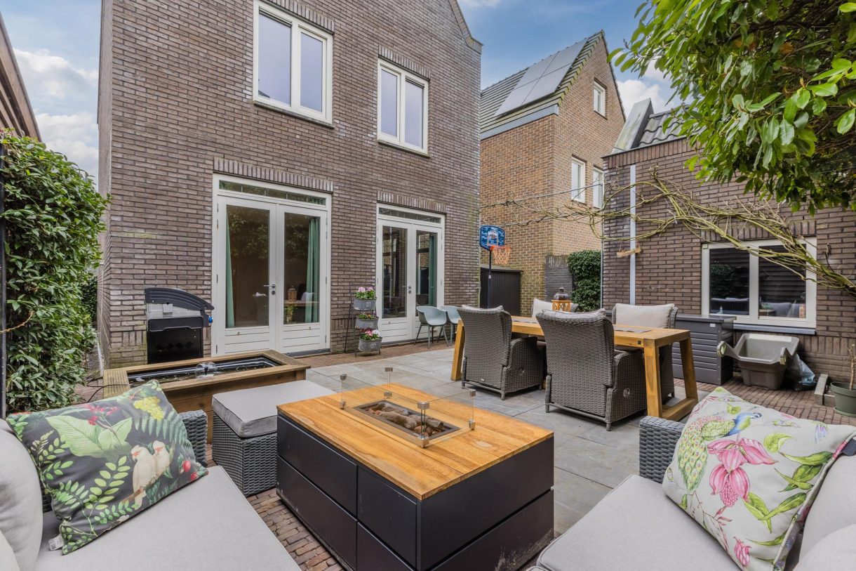 Te koop: Foto Woonhuis aan de Jan de Beijerhof 4 in Loenen aan de Vecht
