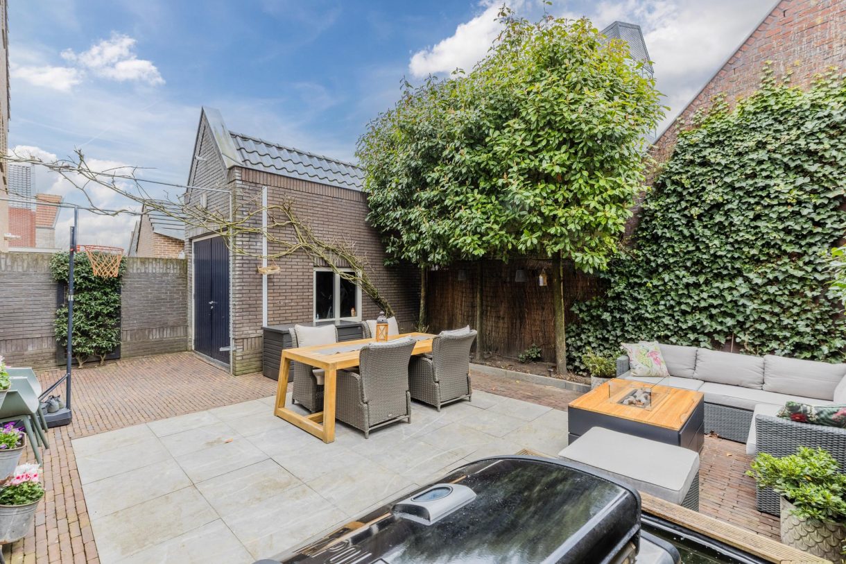 Te koop: Foto Woonhuis aan de Jan de Beijerhof 4 in Loenen aan de Vecht