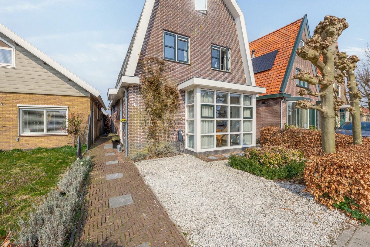 Te koop: Foto Woonhuis aan de Oosteinde 33 in Wormer