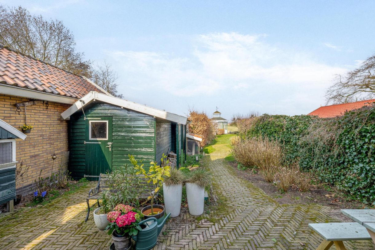 Te koop: Foto Woonhuis aan de Oosteinde 33 in Wormer