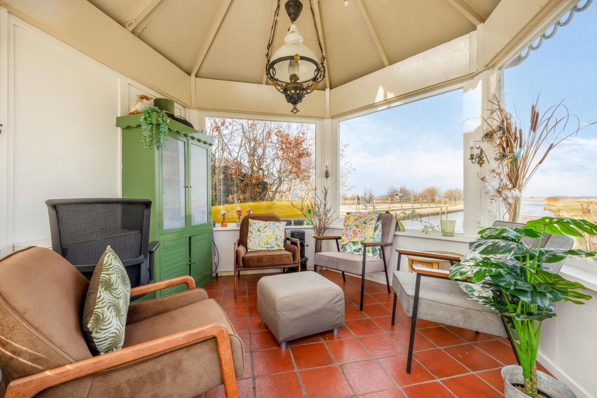 Te koop: Foto Woonhuis aan de Oosteinde 33 in Wormer