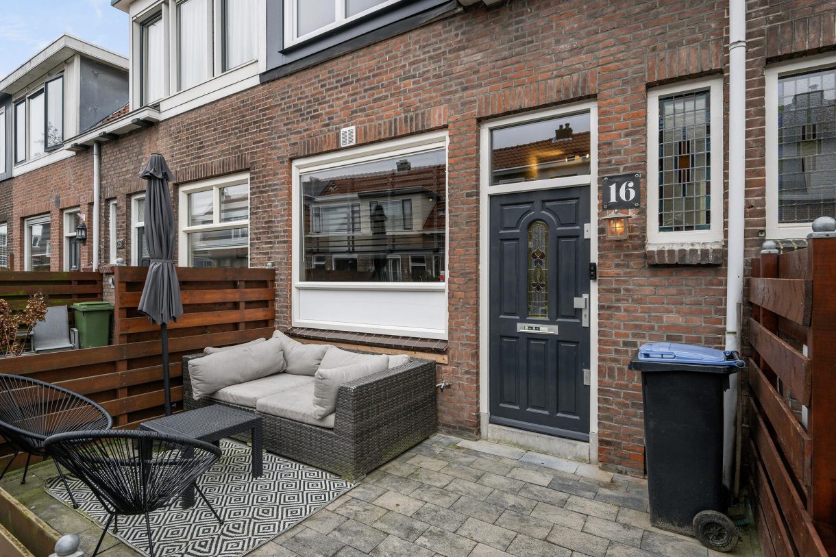 Te koop: Foto Woonhuis aan de Begoniastraat 16 in Vlaardingen
