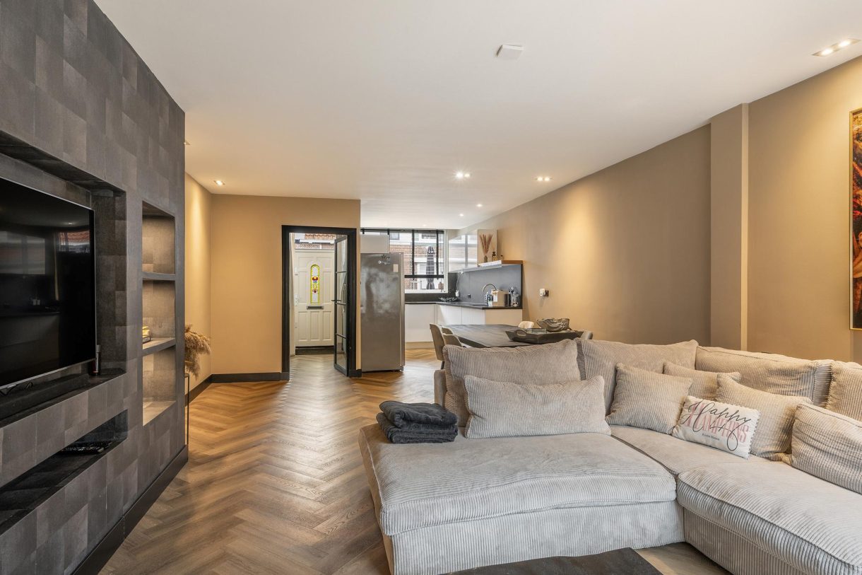 Te koop: Foto Woonhuis aan de Begoniastraat 16 in Vlaardingen