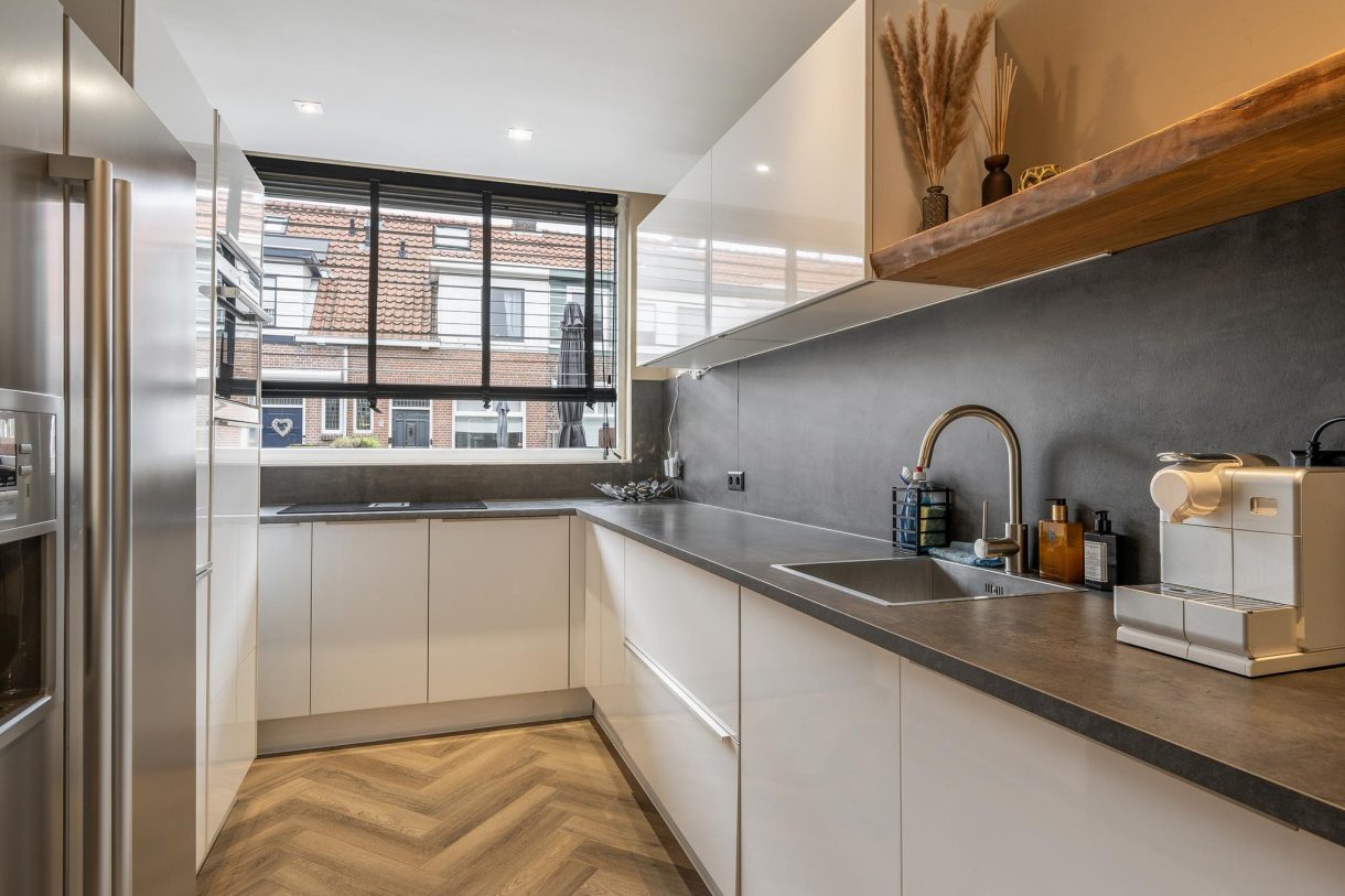 Te koop: Foto Woonhuis aan de Begoniastraat 16 in Vlaardingen