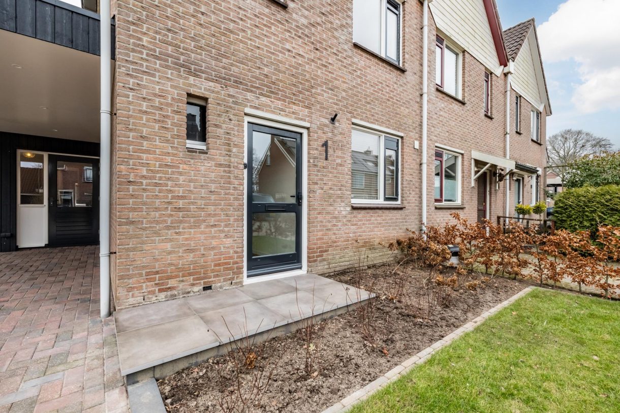 Te koop: Foto Woonhuis aan de Speenkruid 1 in Beilen