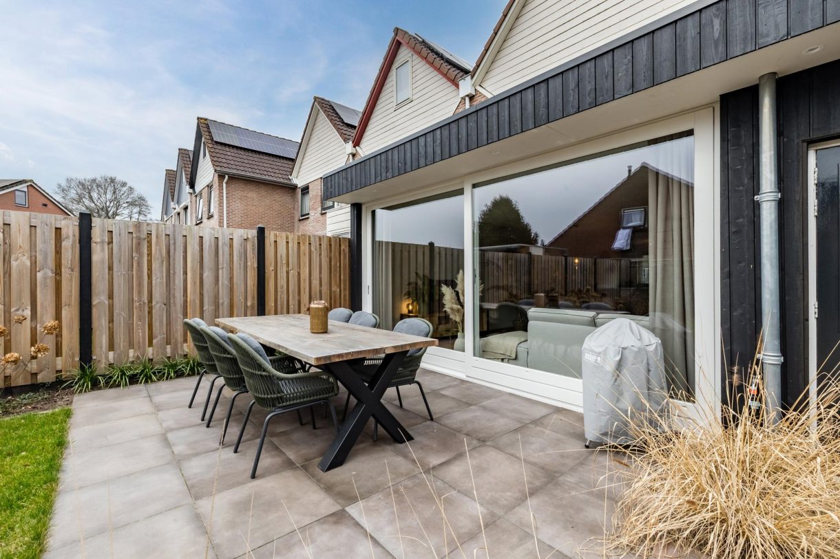 Te koop: Foto Woonhuis aan de Speenkruid 1 in Beilen