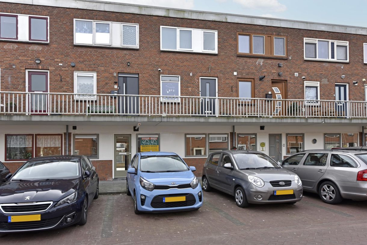 Te koop: Foto Appartement aan de Sperwerstraat 34 in Alphen aan den Rijn