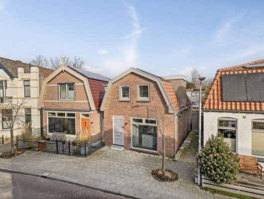 Hoofdfoto van Krommenie Prins Hendrikstraat 3