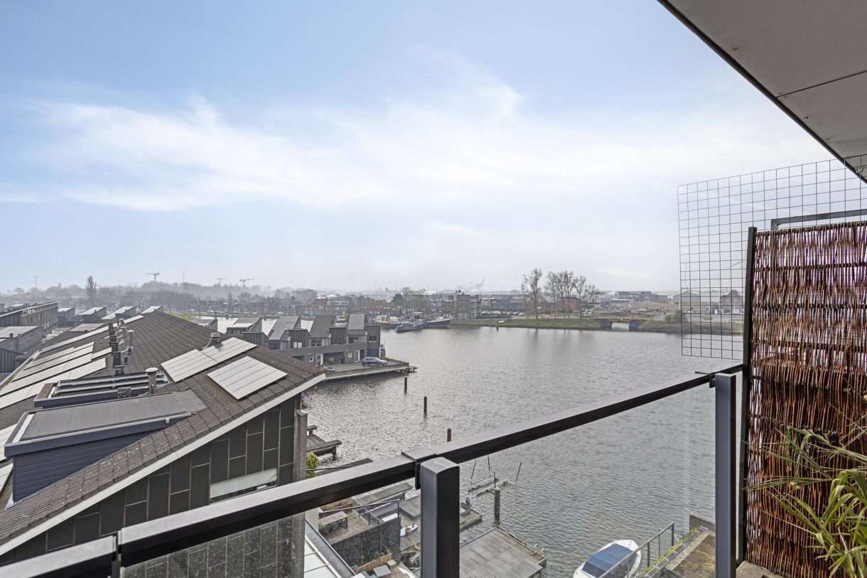 Te koop: Foto Appartement aan de Justpier 104 in Zaandam