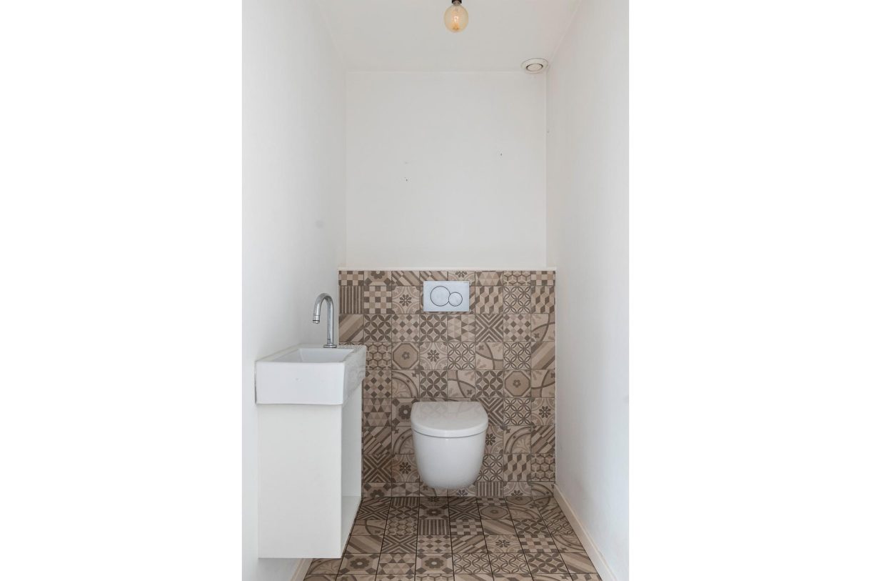 Te koop: Foto Woonhuis aan de Utrechtsestraatweg 84 in Woerden