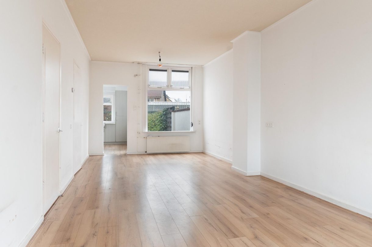 Te koop: Foto Woonhuis aan de Utrechtsestraatweg 84 in Woerden