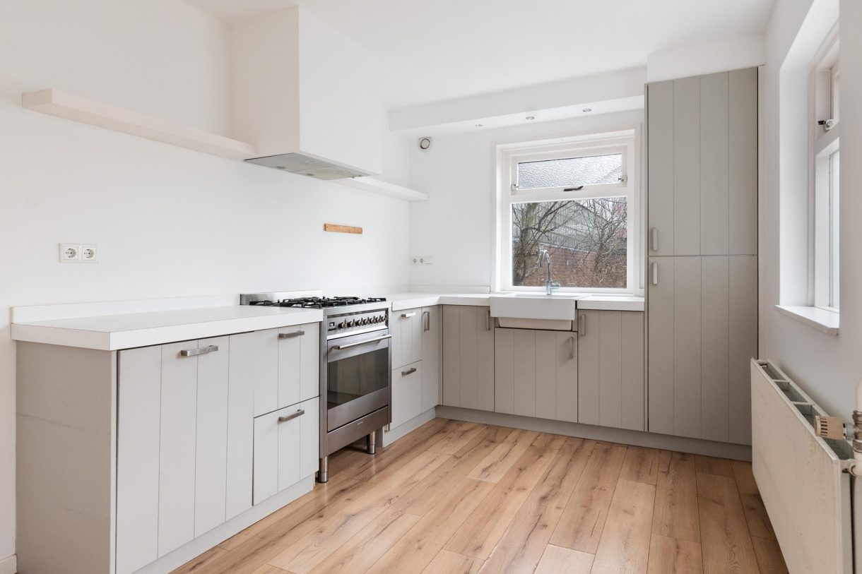 Te koop: Foto Woonhuis aan de Utrechtsestraatweg 84 in Woerden