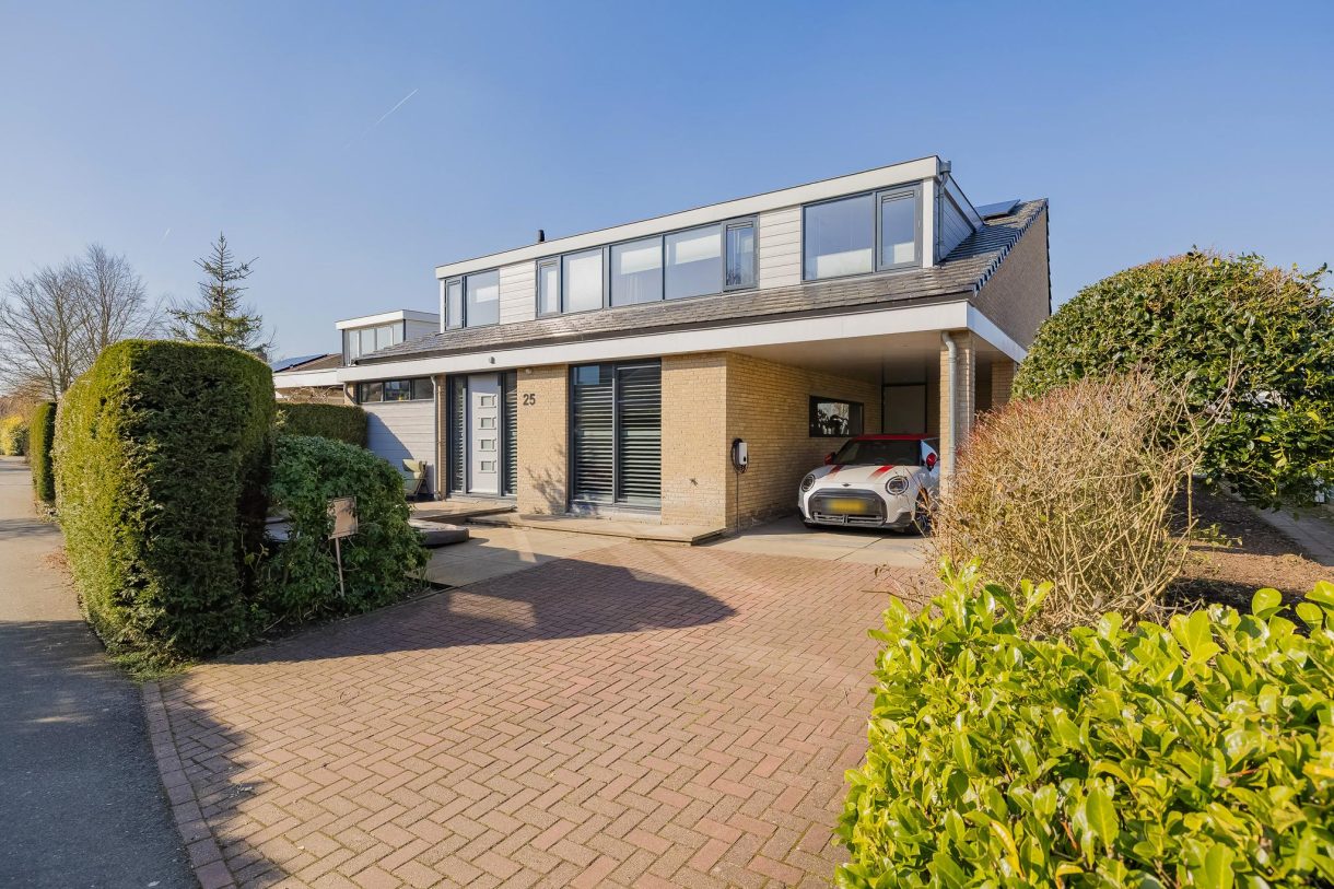 Te koop: Foto Woonhuis aan de Meerewijck 25 in Leimuiden