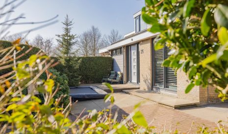 Te koop: Foto Woonhuis aan de Meerewijck 25 in Leimuiden
