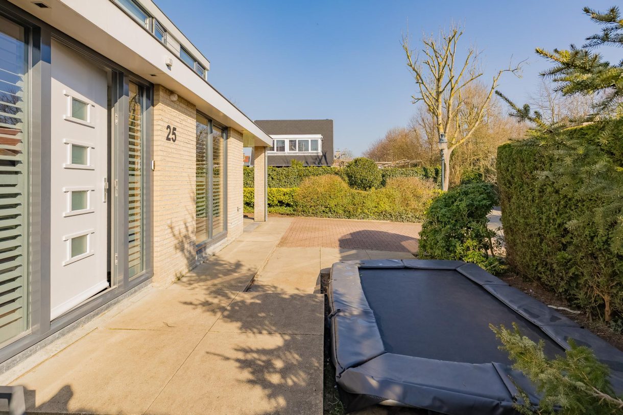 Te koop: Foto Woonhuis aan de Meerewijck 25 in Leimuiden