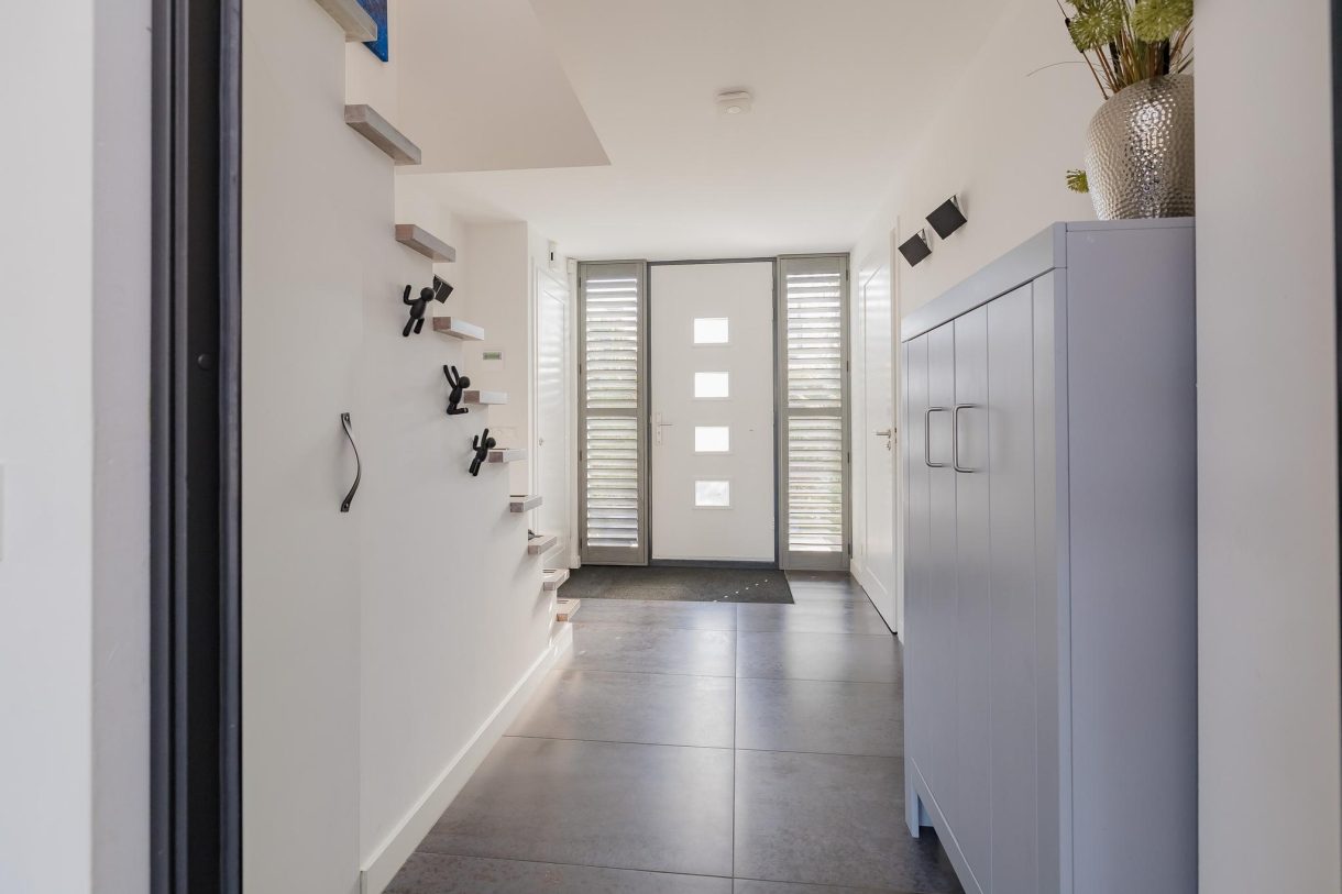 Te koop: Foto Woonhuis aan de Meerewijck 25 in Leimuiden