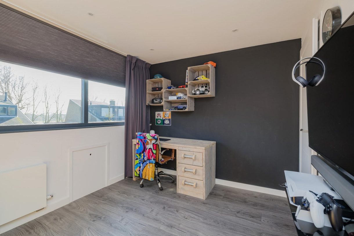 Te koop: Foto Woonhuis aan de Meerewijck 25 in Leimuiden