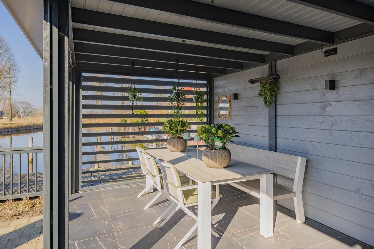 Te koop: Foto Woonhuis aan de Meerewijck 25 in Leimuiden