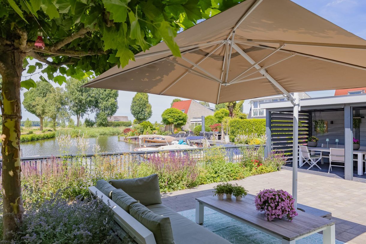 Te koop: Foto Woonhuis aan de Meerewijck 25 in Leimuiden