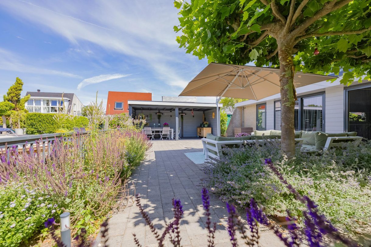 Te koop: Foto Woonhuis aan de Meerewijck 25 in Leimuiden