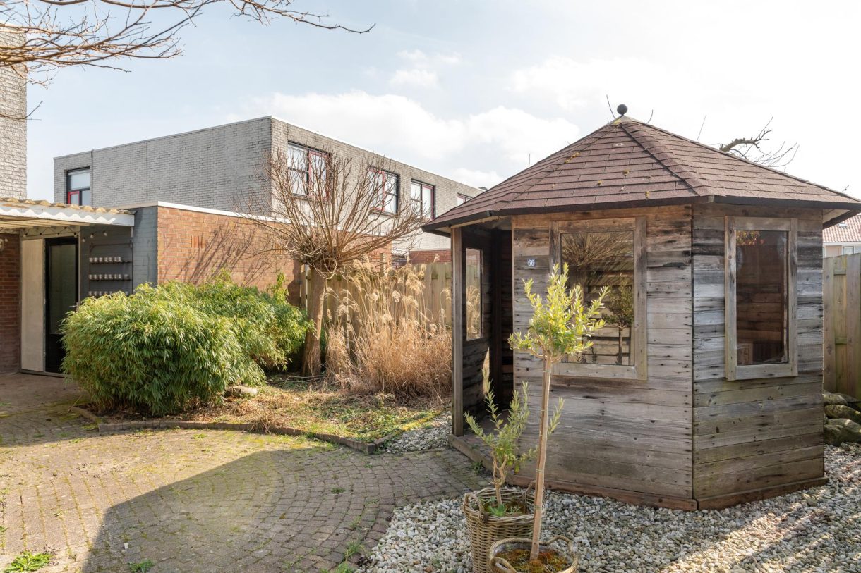 Te koop: Foto Woonhuis aan de Sint Jansberg 12 in Drachten