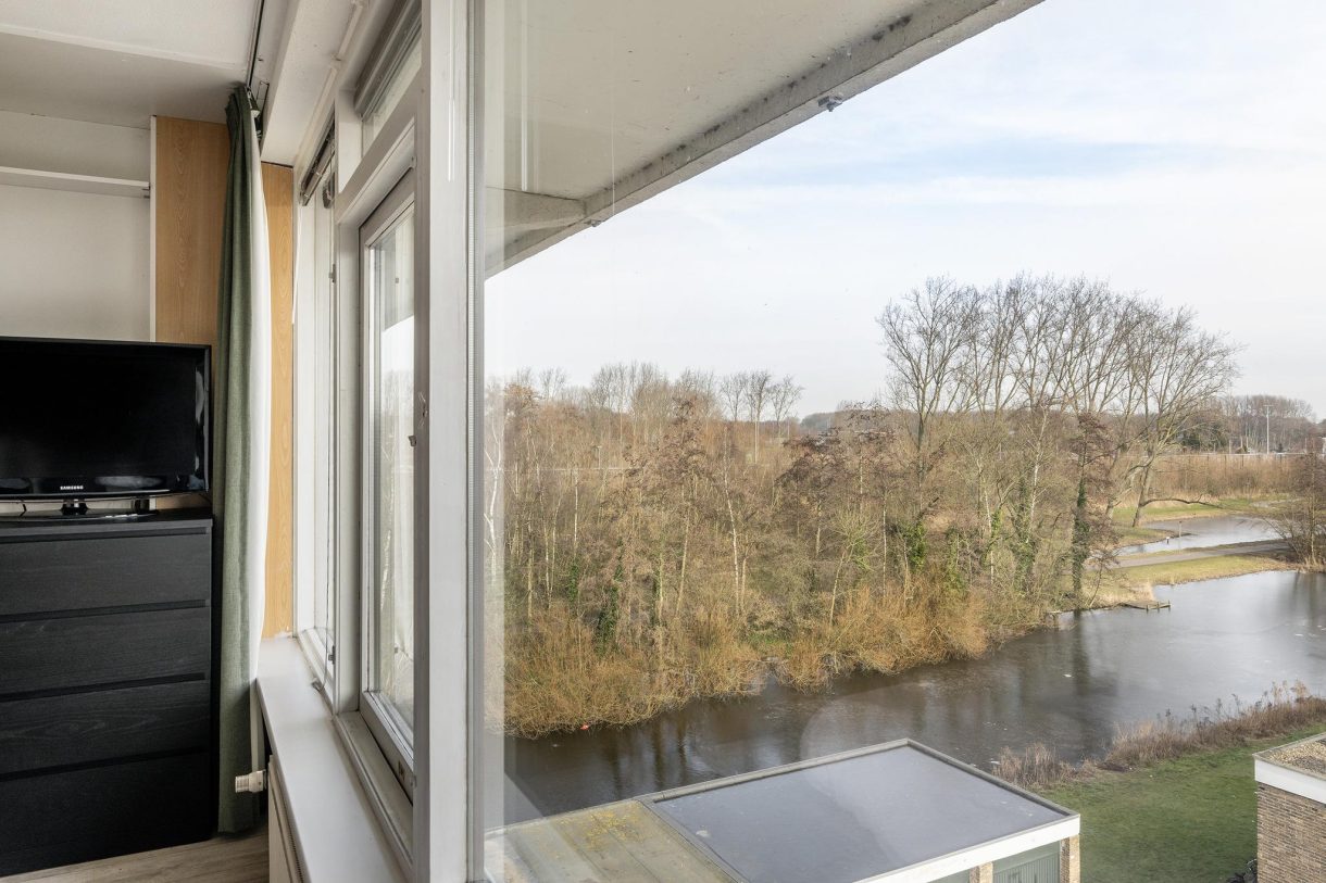 Te koop: Foto Appartement aan de van der Waalsstraat 73 in Vlaardingen