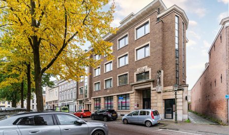 Hoofdfoto van 's-Gravenhage Varkenmarkt 27