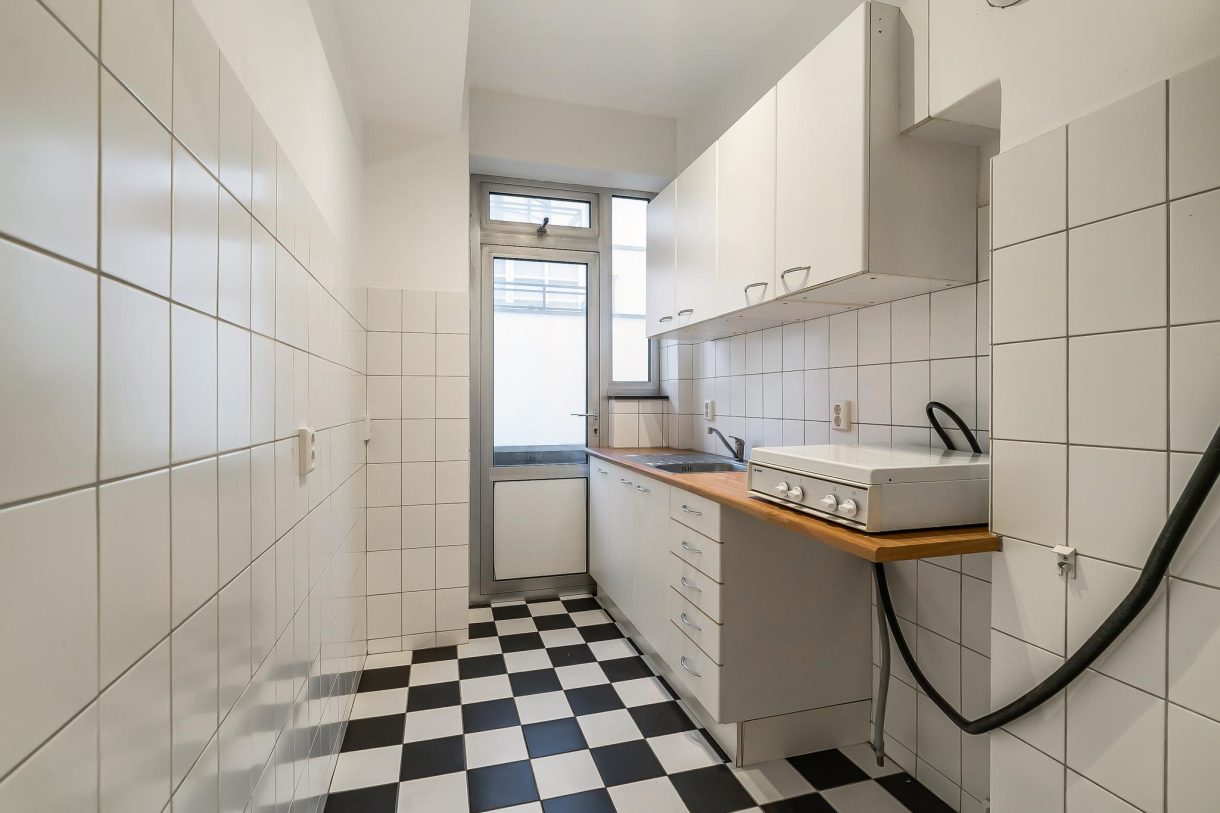 Te koop: Foto Appartement aan de Varkenmarkt 27 in 's-Gravenhage