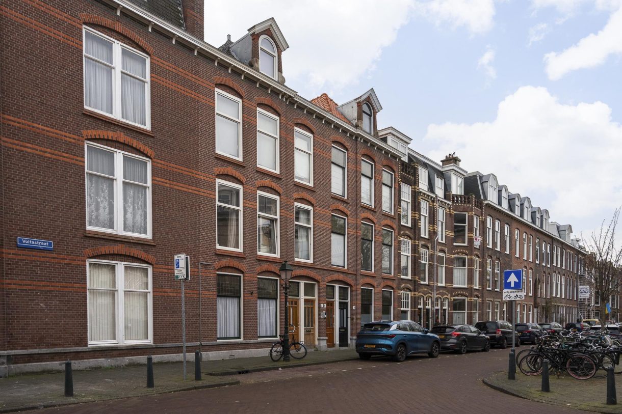 Te koop: Foto Appartement aan de Voltastraat 6 in 's-Gravenhage