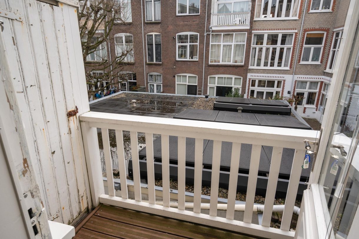 Te koop: Foto Appartement aan de Voltastraat 6 in 's-Gravenhage