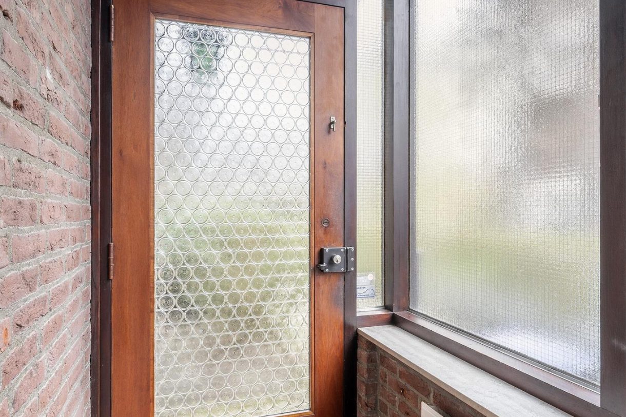 Te koop: Foto Woonhuis aan de Burgemeester Luijerinksingel 15 in Vlaardingen