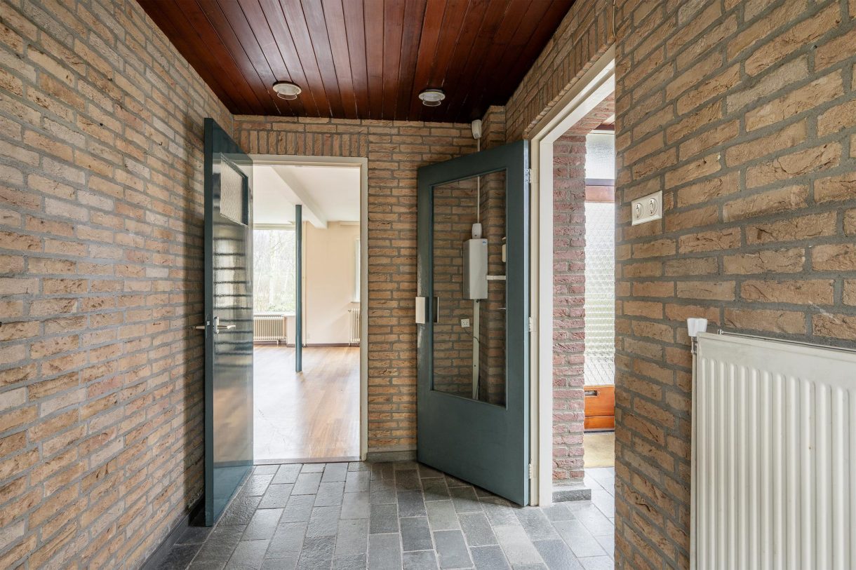 Te koop: Foto Woonhuis aan de Burgemeester Luijerinksingel 15 in Vlaardingen