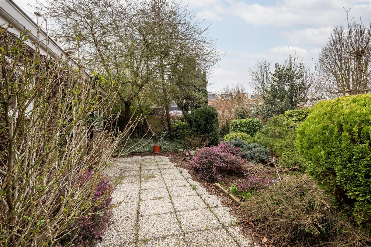 Te koop: Foto Woonhuis aan de Burgemeester Luijerinksingel 15 in Vlaardingen