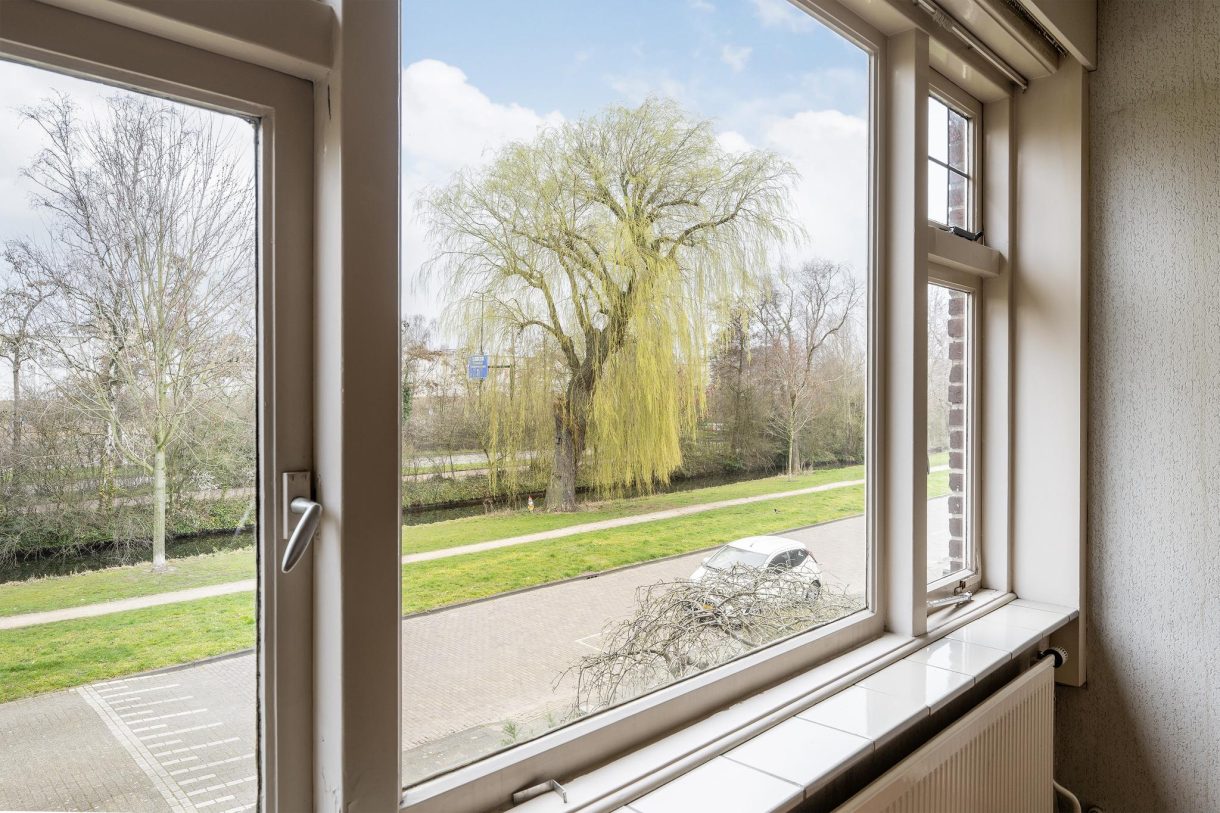 Te koop: Foto Woonhuis aan de Burgemeester Luijerinksingel 15 in Vlaardingen