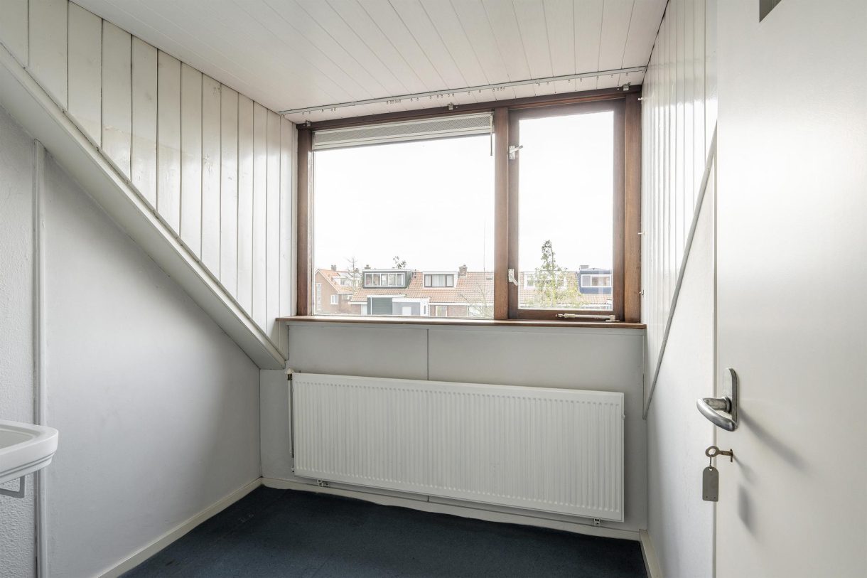 Te koop: Foto Woonhuis aan de Burgemeester Luijerinksingel 15 in Vlaardingen