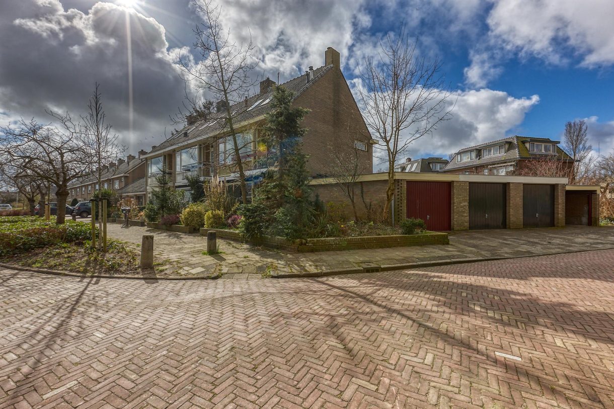 Te koop: Foto Woonhuis aan de Nijenrode 2 in Leiderdorp