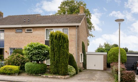 Te koop: Foto Woonhuis aan de Ds. van Halsemastraat 6 in Nijeveen