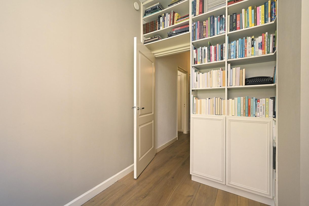 Te koop: Foto Appartement aan de Van Tuyllstraat 9 in 's-Gravenhage