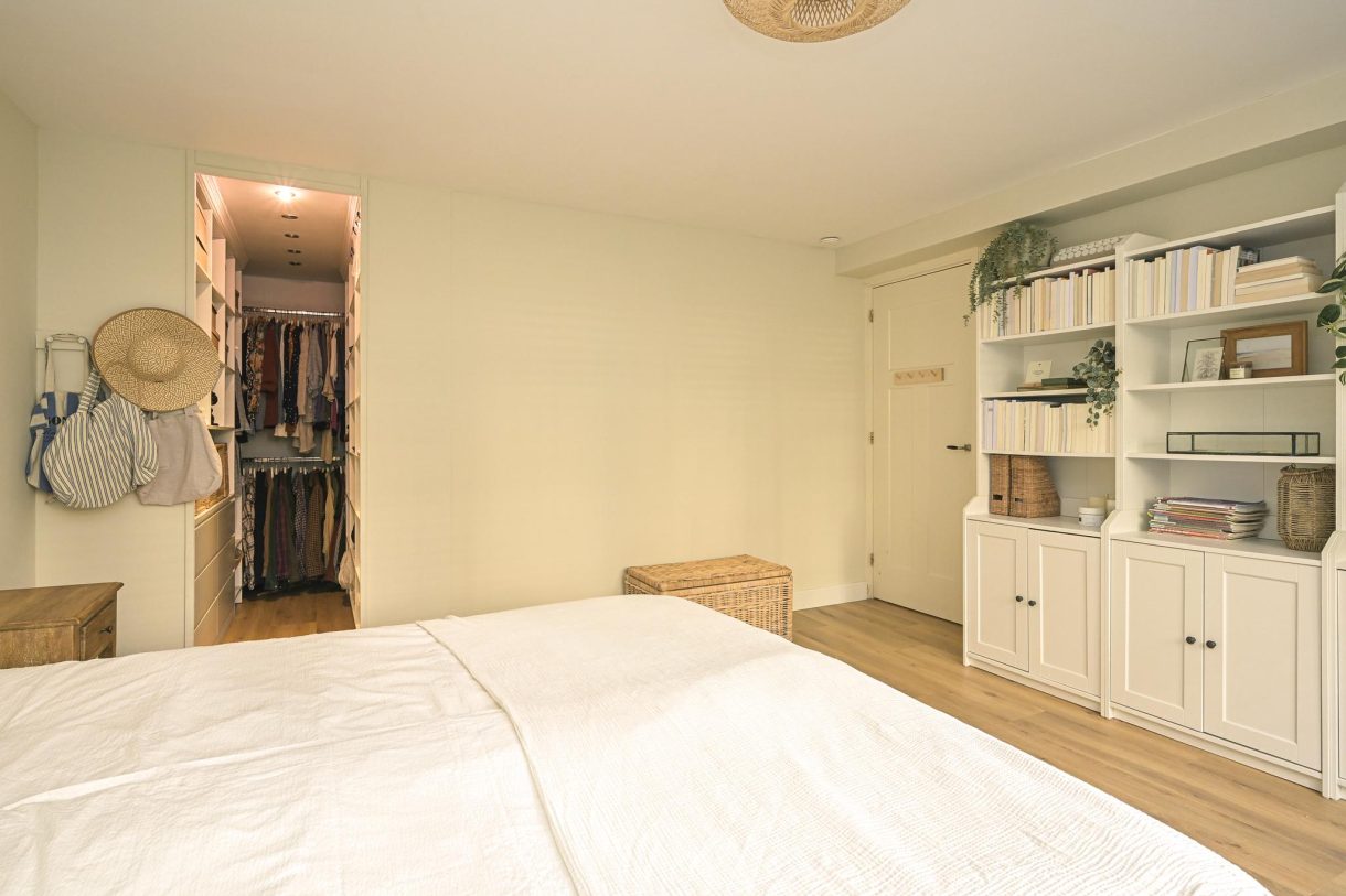 Te koop: Foto Appartement aan de Van Tuyllstraat 9 in 's-Gravenhage