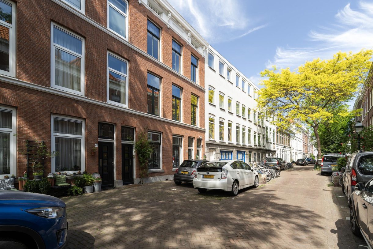 Te koop: Foto Appartement aan de Hugo de Grootstraat 43 in 's-Gravenhage
