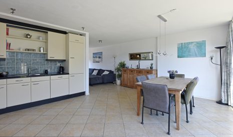Te koop: Foto Woonhuis aan de Meidoornlaan 26 in Nieuwkoop