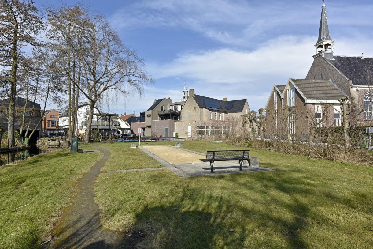 Te huur: Foto Appartement aan de Reghthuysplein 23 in Nieuwkoop