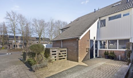 Hoofdfoto van Uden Bermershof 303