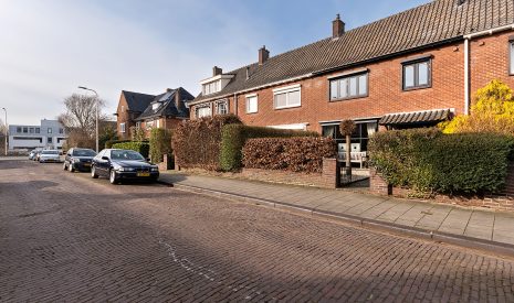 Te koop: Foto Woonhuis aan de Antillenweg 8 in Nijmegen